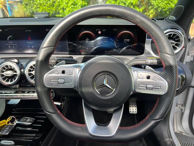 Image for 2019 Mercedes-Benz A Class A200d AMG-LINE PREMIUM PLUS // OPENING PAN ROOF // VIRTUAL COCKPIT // ADAPTIVE CRUISE CONTROL