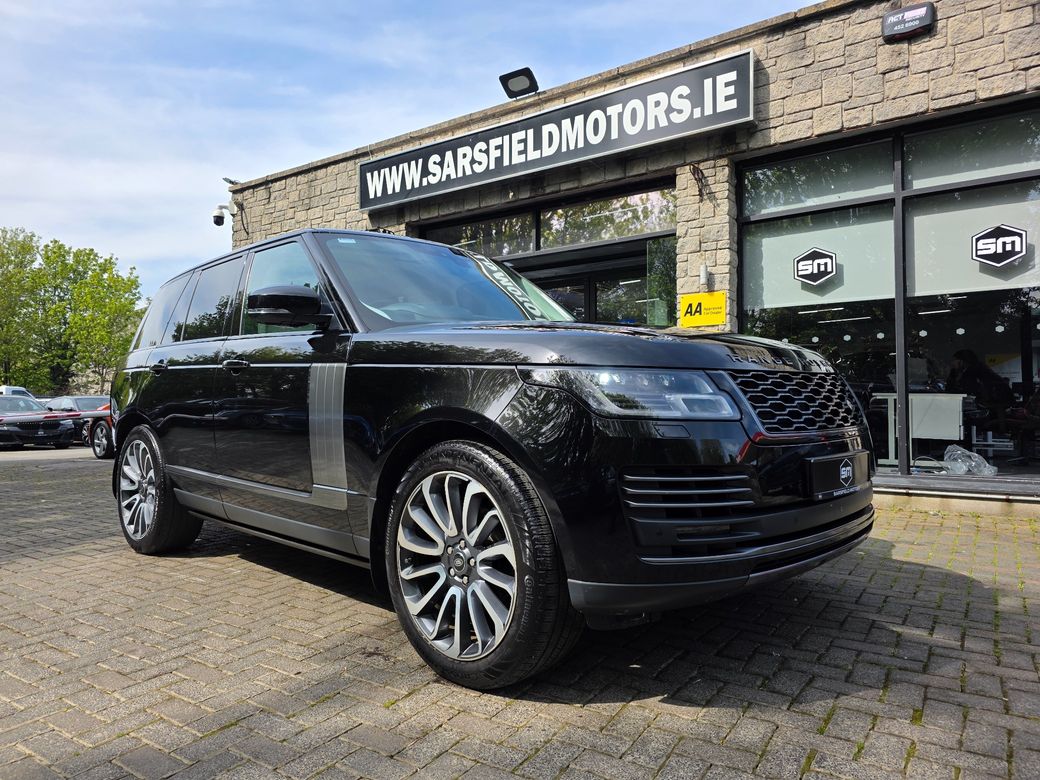 Image for 2018 Land Rover Range Rover 3.0 TDV6 AUTOBIOGRAPHY. HUGE SPEC. FINANCE ARRANGED. SIMI. AA APPROVED.