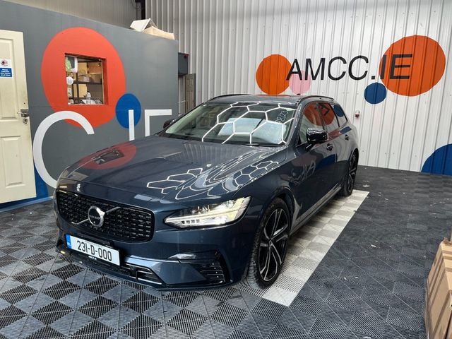 Image for 2023 Volvo V90 2023 VOLVO V90 T8 PLUG-IN 2.0 AUTOMATIC / CRUISE CONTROL / PARKING CAMERA / ELECTRIC MEMORY & HEATED SEATS / PANORAMIC SUNROOF / HEATED STEERING WHEEL AND MORE