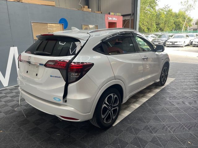 Image for 2018 Honda Vezel 2018 HONDA VEZEL HYBRID Z SENSING 1.5 AUTOMATIC / CRUISE CONTROL / REVERSE CAMERA AND MORE