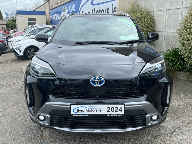 Image for 2024 Toyota Yaris Cross Z ADVENTURE AUTOMATIC HYBRID 1.5 PETROL //VERY LOW MILES//HIGH SPEC//360 PARKING CAMERAS//HALF LEATHER HEATED SEATS//HEATED STEERING WHEEL//KEYLESS ENTRY//ADAPTIVE CRUISE CONTROL//