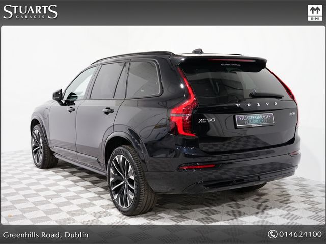 Image for 2025 Volvo XC90 XC90 T8 PLUS DARK: ONYX BLACK METALLIC WITH CARDAMOM LEATHER, 21” DIAMOND CUT ALLOYS, PANORAMIC ROOF, HARMAN KARDON, MEMORY SEATS, 360 CAMERA