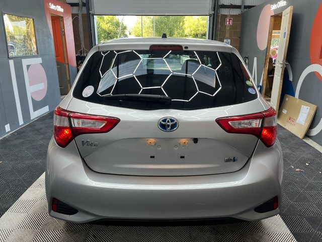 Image for 2019 Toyota Vitz 2019 TOYOTA VITZ HYBRID F 1.5 AUTOMATIC / PARKING CAMERA AND MORE