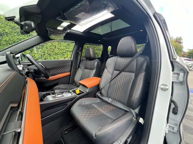 Image for 2023 Mitsubishi Outlander 7-SEATER 2.4 HYBRID AUTO ** HUGE SPEC ** // OPENING PAN ROOF // DUAL ZONE CLIMATE CONTROL // BOSE SOUND SYSTEM // APPLE CARPLAY