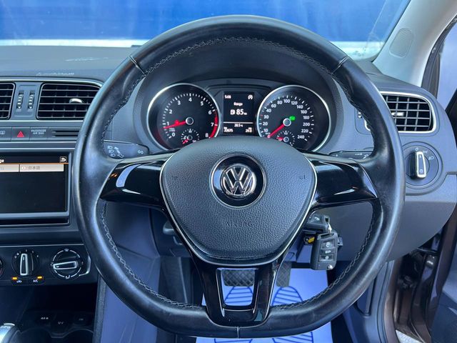 Image for 2015 Volkswagen Polo COMFORTLINE 1.2 TSI AUTO // NEW 17" POLO GT ALLOYS // LOW MILEAGE // AIR CONDITIONING