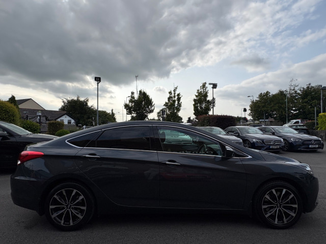 Image for 2016 Hyundai i40 1.7 Diesel Saloon Executive 4DR