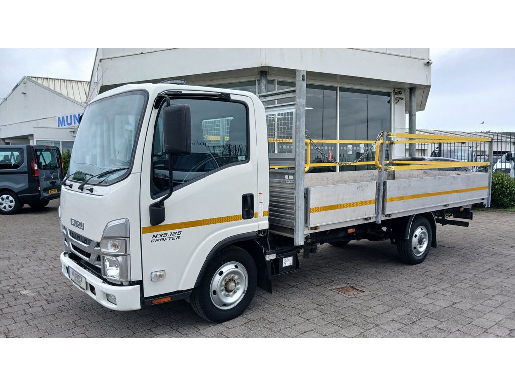 Image for 2023 Isuzu NKR 