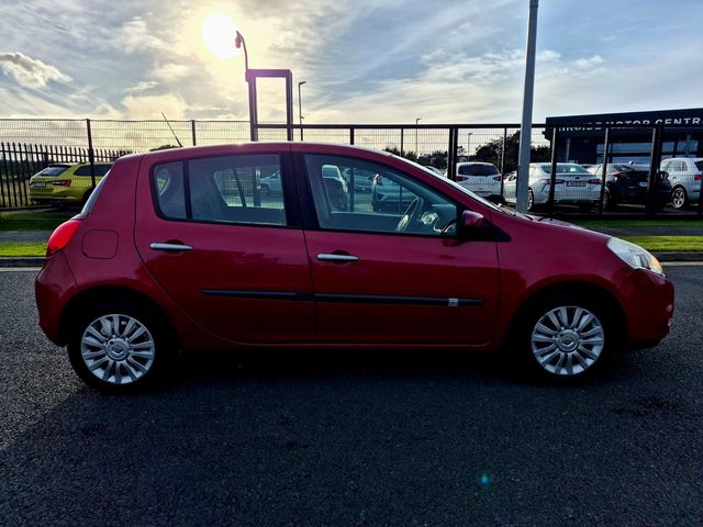 Image for 2011 Renault Clio 1.2 16V ROYALE ECO2