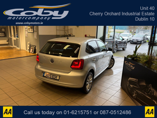 Image for 2014 Volkswagen Polo 1.0 75HP MANUAL 5SPEED 5DR. NCT &amp; TAX, Sat Nav, Alloy Wheels, Car Play, Touch Screen, MFSW, Air Con, AUTO Wipers, Full Electrics, 2 Keys, Folding Rear Seats, Luggage Cover and more.
