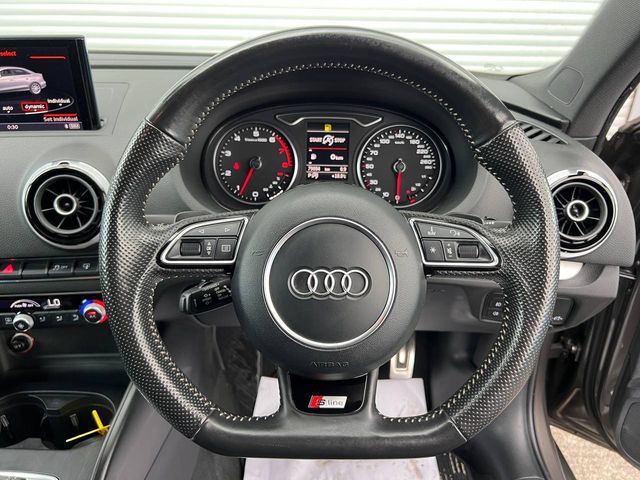 Image for 2015 Audi A3 S-LINE 1.4 TFSI AUTO // FULL S-LINE SPEC // 19" DIAMOND CUT ALLOYS // REVERSE CAMERA