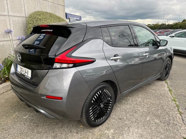 Image for 2025 Nissan Leaf EV SV PREMIUM 40KW //SURROUND PARKING CAMERAS// 