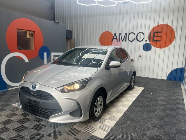 Image for 2021 Toyota Yaris ONLY €15950 YARIS AUTOMATIC 1.5 HYBRID / 96k KMs / REVERSE CAMERA , ADAPTIVE CRUISE & MORE