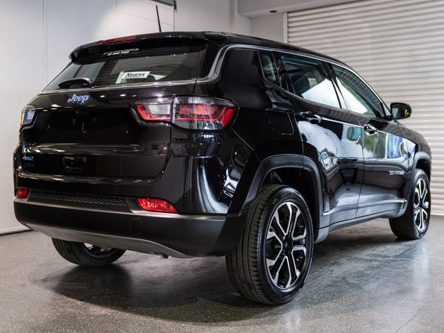 Image for 2025 Jeep Compass Altitude 