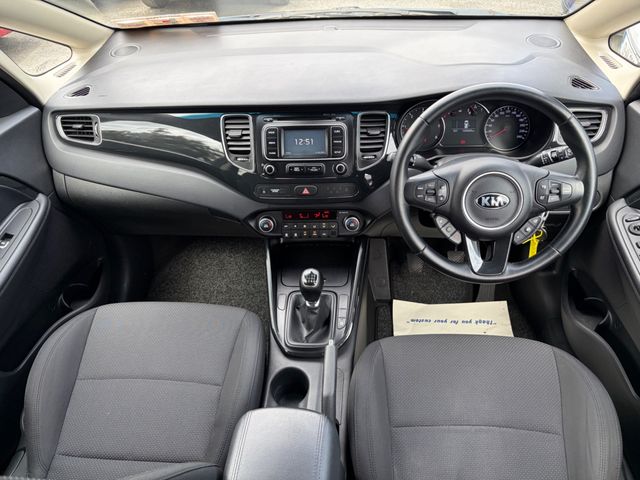 Image for 2016 Kia Carens 2016 KIA CARENS 1.7d EX 7 SEATER LOW KMS
