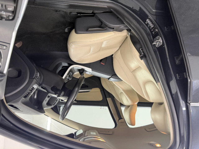 Image for 2015 Volvo S60 **SE MODEL**17" ALLOYS**FULL LEATHER**2 KEYS**AUTO LIGHTS**LEATHER MULTIFUNCTION STEERING WHEEL**DUAL ZONE CLIMATE**CRUISE CONTROL**8 X SERVICE STAMPS**FRONT AND REAR PARKING SENSORS**