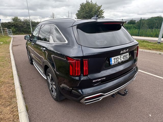 Image for 2023 Kia Sorento 232 Auto K4 7 Seater 2.2D 1 Owner FSH , warranty till 2030** Selectable Drive Mode, Touch Screen Infotainment System, Wireless Smartphone Control, Rear Parking Sensors, Reversing Camera, Bluetooth 