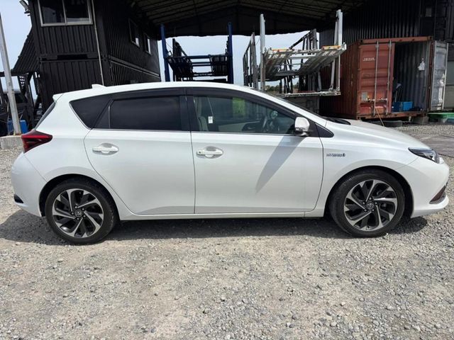 Image for 2016 Toyota Auris G Package Leather Seats