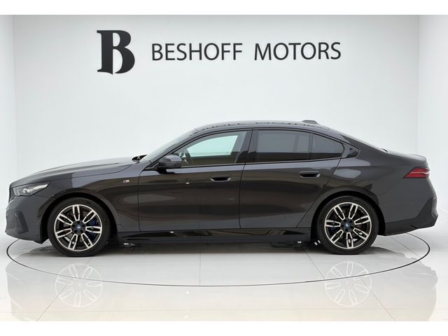 Image for 2024 BMW i5 40 M-SPORT=LOW MILES//HUGE SPEC//1 OWNER=FULL BMW SERVICE HISTORY=TAILORED FINANCE PACKAGES AVAILABLE=TRADE IN'S WELCOME