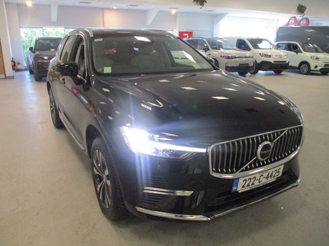 Image for 2022 Volvo XC60 T6 Phev Core AWD 5DR Auto