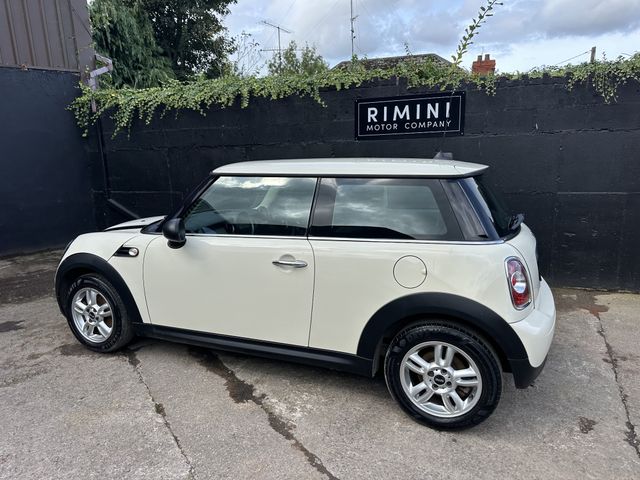 Image for 2011 Mini Cooper 1.6 3DR