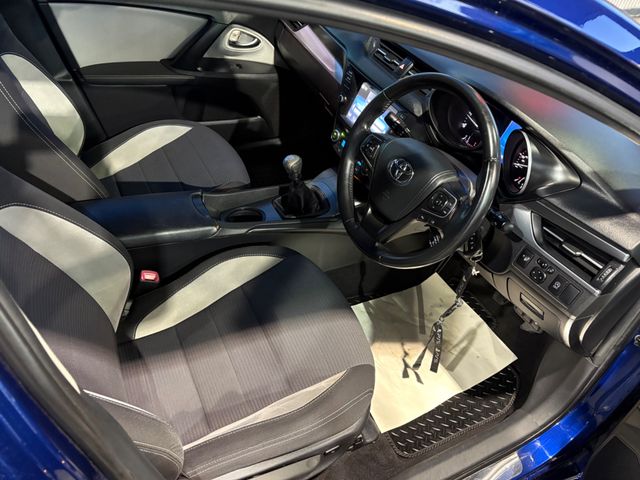 Image for 2017 Toyota Avensis 1 6 D4D Business Edition Estate