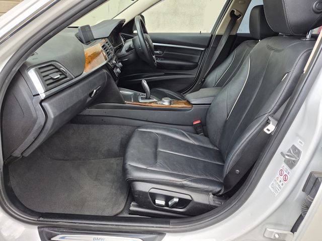 Image for 2018 BMW 3 Series i Xdrive Luxury (Fully Loaded) Auto