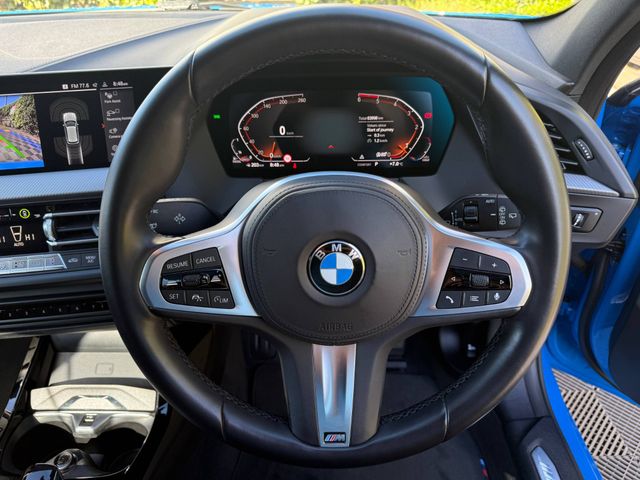 Image for 2020 BMW 1 Series 118d M-SPORT 2.0 D // FULL SERVICE HISTORY // ADAPTIVE CRUISE CONTROL // 18" DIAMOND CUT M-SPORT ALLOYS