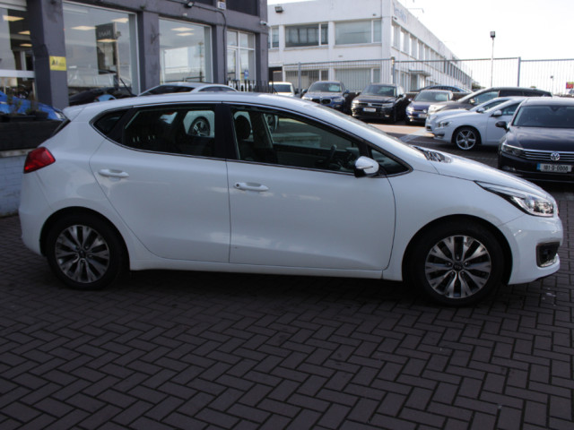 Image for 2016 Kia Ceed 1.6 EX DIESEL 5DR 