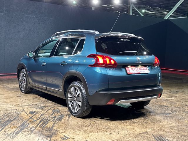 Image for 2016 Peugeot 2008 1.2 PETROL AUTO - PANORAMIC SUNROOF - DIAMOND CUT ALLOYS - PARKING SENSORS - LOW MILEAGE