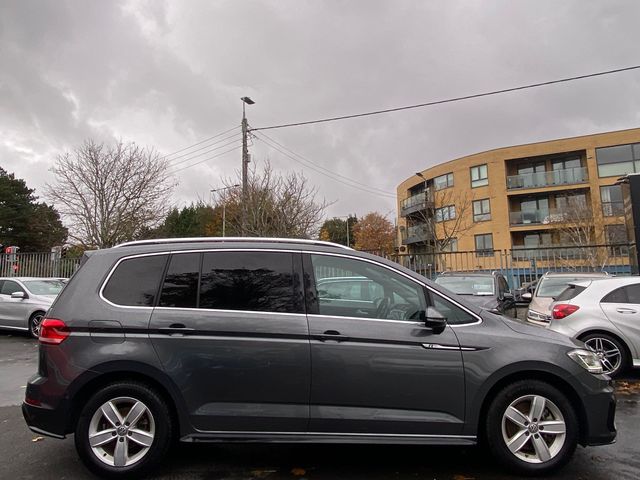 Image for 2020 Volkswagen Touran R-Line Highline Spec 1.4Tsi Auto