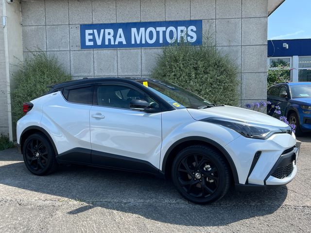 Image for 2023 Toyota C-HR SOL NERO AUTOMATIC HYBRID 1.8 PETROL //HIGH SPEC//HALF LEATHER HEATED SEATS//360 PARKING CAMERAS//KEYLESS ENTRY//ADAPTIVE CRUISE CONTROL//