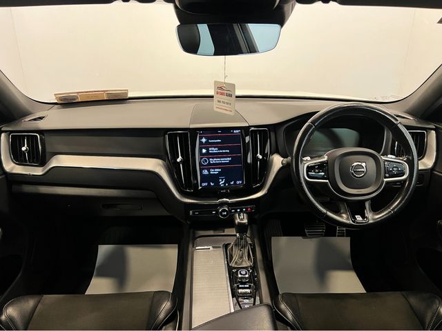 Image for 2018 Volvo XC60 2.0 D4 R-DESIGN AWD 190BHP AUTO