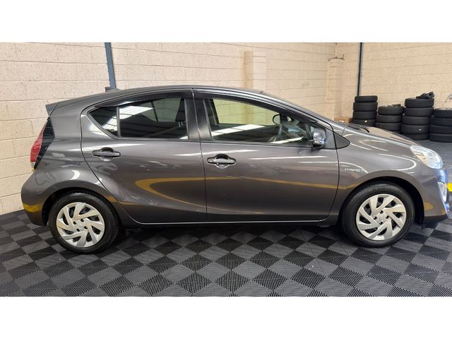 Image for 2015 Toyota Aqua 152 S