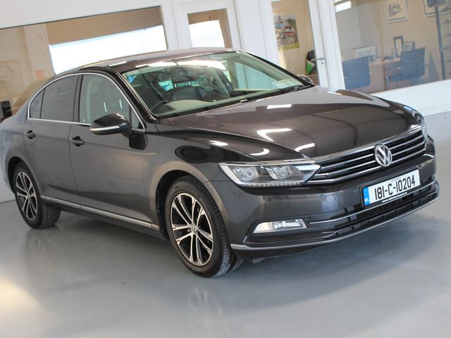 Image for 2018 Volkswagen Passat Highline 1.6tdi M6F 120HP 4DR