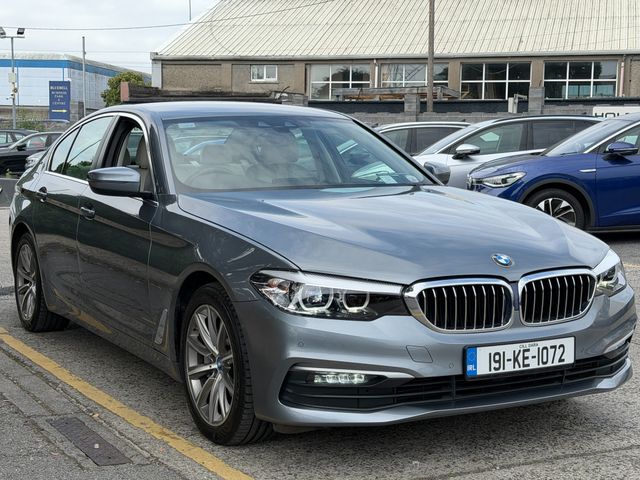 Image for 2019 BMW 5 Series 530e performance SE.2 keys. Heated seats