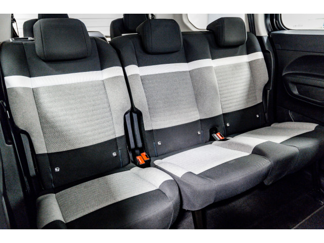 Image for 2024 Citroen Berlingo **Electric 7-Seater** ë-Plus XL 52kWh Auto 136HP