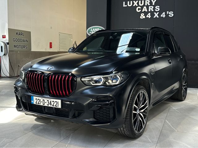 Image for 2022 BMW X5 45E M SPORT BLACK VERMILION EDITION