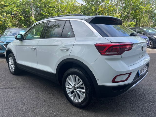 Image for 2023 Volkswagen T-Roc 2.0 DIESEL LIFE