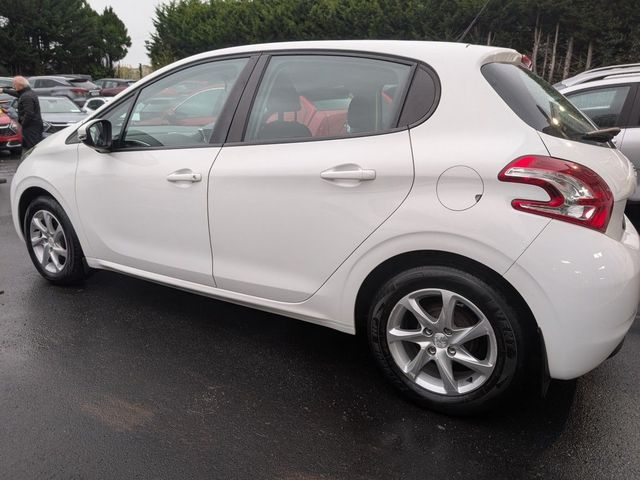 Image for 2015 Peugeot 208 1.0 Active 68bhp 5dr