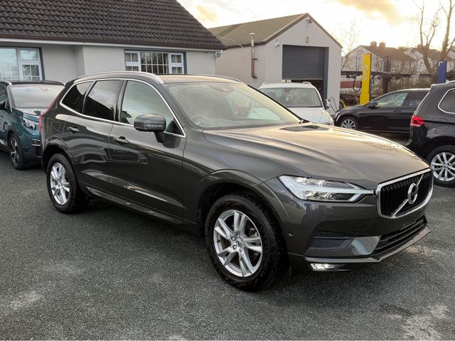 Image for 2019 Volvo XC60 2.0 D4 MOMENTUM PLUS DIESEL AUTOMATIC // MASSIVE SPEC // HALF LEATHER // APPLE CARPLAY // PRO MEDIA // REVERSING CAMERA // CRUISE CONTROL // LANE ASSIST // COLLISION WARNING SYSTEM // UPGRADED ALLOYS