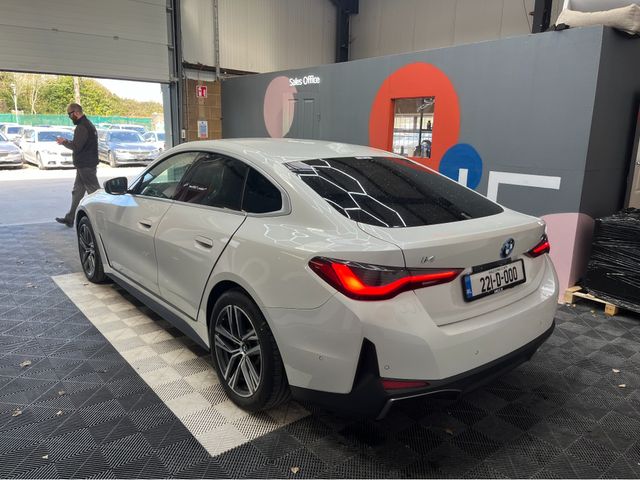 Image for 2022 BMW i4 €34950 2022 BMW I4 EDRIVE AUTOMATIC / CRUISE CONTROL / 360° CAMERA / ELECTRIC MEMORY & HEATED SEATS / AMBIENT LIGHTS / APPLE CARPLAY AND MORE