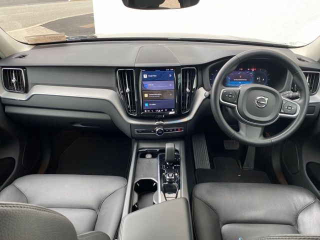 Image for 2022 Volvo XC60 B4 diesel MHEV 197hp AT8 Core