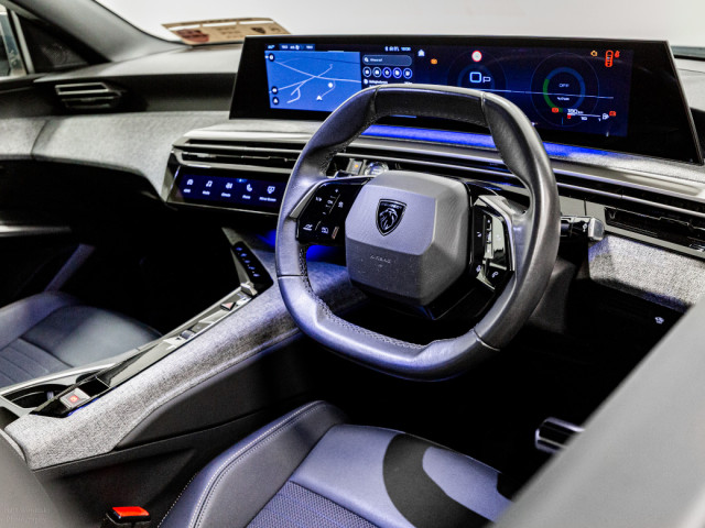 Image for 2025 Peugeot 3008 Allure 1.2 Hybrid Auto 145HP