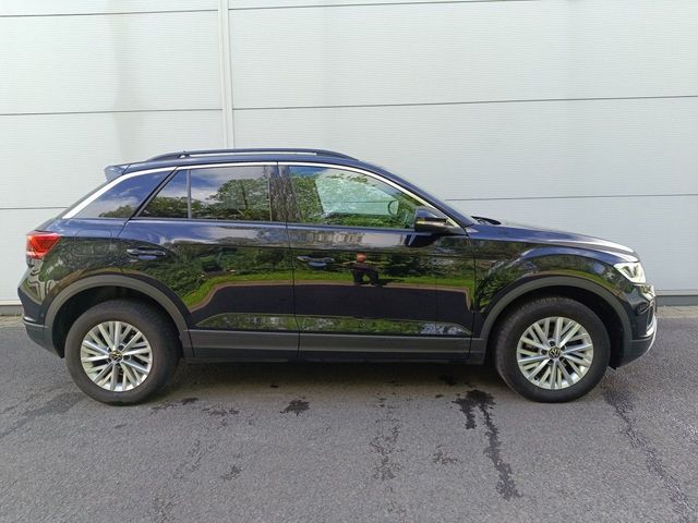 Image for 2023 Volkswagen T-Roc 2.0 TDI 116HP Life rear camera High Spec