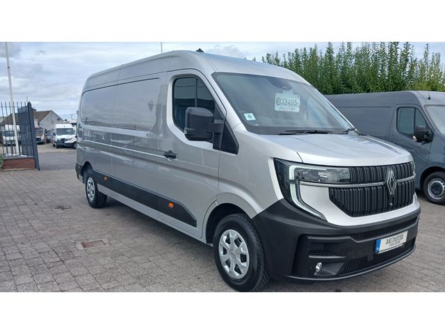 Image for 2025 Renault Master 