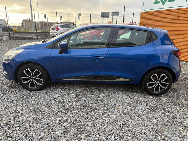 Image for 2017 Renault Clio 1.2 16V 75 EXPRESSION