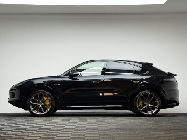 Image for 2021 Porsche Cayenne TURBO S COUPE 4.0 V8 670HP E-HYBRID