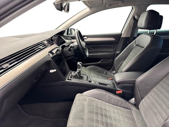 Image for 2022 Volkswagen Passat 2.0TDI ELEGANCE *JUST IN* €95 PER WEEK