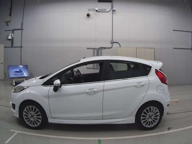 Image for 2014 Ford Fiesta 2014 Fiesta 1.0 litre Auto, coming in December Great starter car .