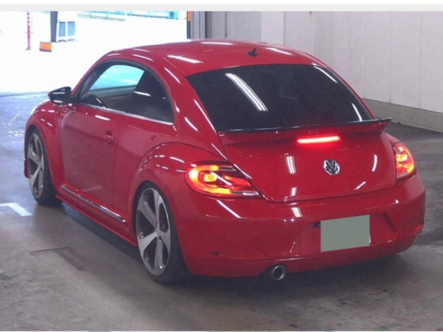 Image for 2015 Volkswagen Beetle Beetle Automatic